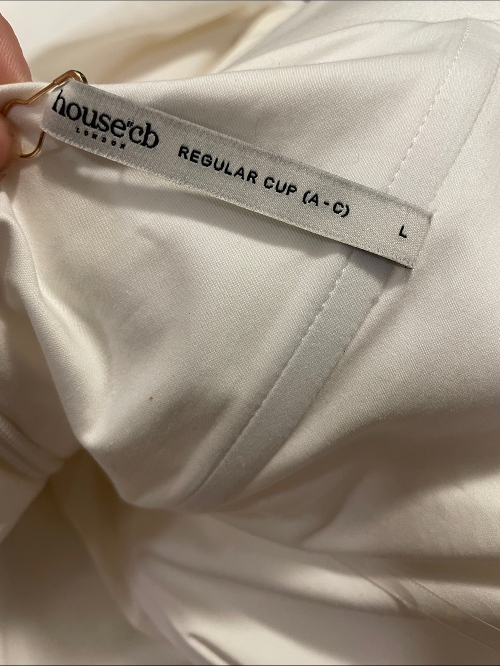 House of CB ‘Elida’ White Twill Off-Shoulder Midi Dress Size L (a+c)
Worn once - Picture 4 of 4
